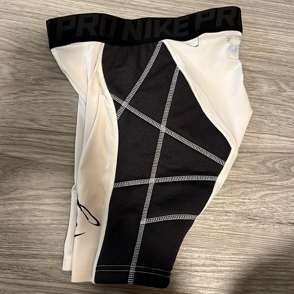 Boys Nike Pro Hyperstrong baseball Slide Short with cup holder size Youth M - Picture 5 of 7